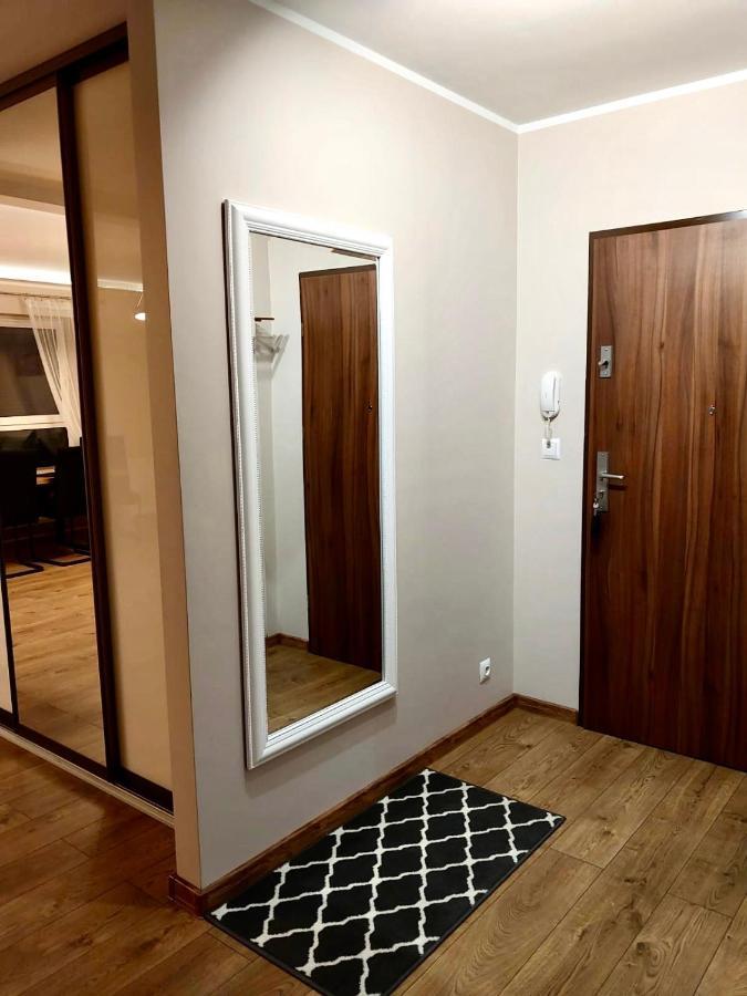 شقة Stary Toruń  في Apartament Sajowy Z Miejscem Postojowym W Garazu Podziemnym المظهر الخارجي الصورة
