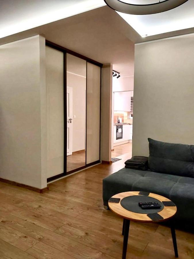 شقة Stary Toruń  في Apartament Sajowy Z Miejscem Postojowym W Garazu Podziemnym المظهر الخارجي الصورة
